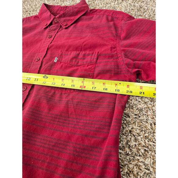 Levi’s Red Striped Shirt Men's M Button Up Short Sleeve Casual Streetwear Cotton - Picture 7 of 7